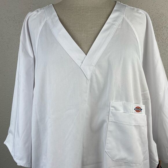 NWT Dickies V-Neck Medical Unifrom Size 4XL - Picture 2 of 8